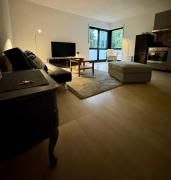 modern, cosy apartment with city access