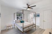 Top Lake Worth