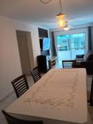 Apartamento de frente Avenida Brasil