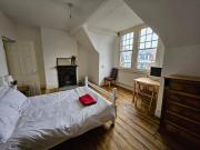 Welcome to Moseley - 2 bedroom flat