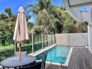 Lindo! Apto completo na Praia de Palmas! ZI05I