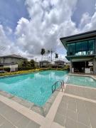Modern 3 BR Villa Pool&Gym only 15min to Bang Tao Beach