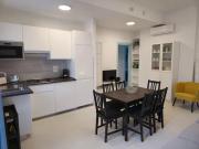 Casa Perla elegant apartment a stone throw from the sea and in the city center