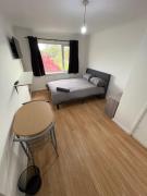 Cosy room 3 Gatwick Cosy room 3 Gatwick