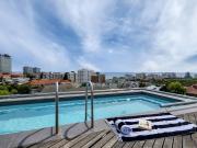 The Honeycomb on S 2 Bedroom Modern, Secure, Central Apartment