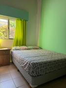 Para 8 personas - terraza, parrilla y cerca del río