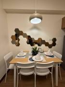 1BR Luxury Apartment The Camden Place