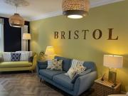 Central Bristol Townhouse with Harbour Views - Sleeps 7 - Ideal for Families, Groups & Business Stays