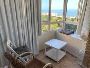 Hercules estudio con vistas al mar