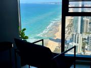 Stunning Ocean View 2 Bedroom Surfers Paradise