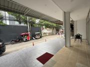 Sukhumvit 48 separated room quiet and comfortable with fast internet and smart TV