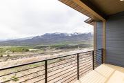 Great views luxe gym fireplace deck sleeps 8