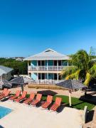 Top Staniel Cay