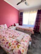 Mahzan on Dromana Private Room 4 - Shared House