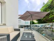 Oasis Club