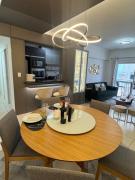Apartamento decorado Vista Mar na Av Central Balneário Camboriú
