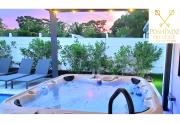 PoshPadz Banyan Villa 3 bedroom Private Pool Jupiter Beach
