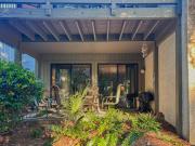 Walk to Beach 2BR Condo with Pool & Tennis