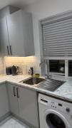 2 bedroom maisonette in Stanmore newly refurbished