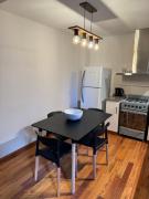 Departamento en el Centro de Mendoza Piscina y parking