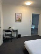 Double Bed Room with Ensuite Bath-Peaceful location