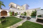 Grand Architecture, LUXE 3BR Villa, Private Pool, Family! Canggu