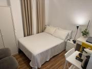 Habitacion sencilla en piso hogareño