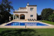 Spacious, good located villa in Sant Pere Pescador, Nautic Palmera