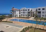 Appartement à EL Mansouria, vue sur mer et piscines