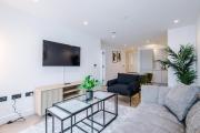 Stylish 2 Bed 2 Bath in Central Manchester