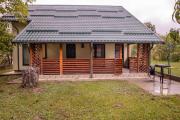 Cabana Walter Curtea de Arges with BBQ and Garden