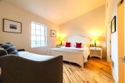 Top Stonington