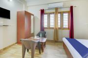 SPOT ON Chandras Residence
