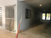 Casita Azul del mar, sencilla con fresca brisa