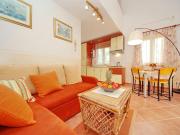 Studio Apartment with Balcony and Sea View Jelsa
