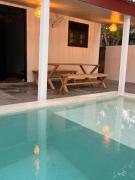 YOLO villa