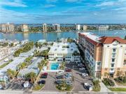 Penthouse Shores 307