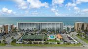 104 Surf Dweller by Alicia Hollis Realtor Rentals - Open March 23rd for 4 Nights