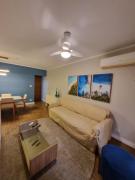 2 Dormitorios, Piscina Frente ao Mar