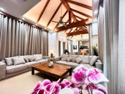 La Nissta Villa 4bdr pool Villa Phuket