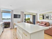 Yarrawonga Lakeside Apartment 25