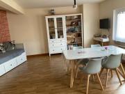 Grand T2 Côte de granit rose plages et commerces à proximité