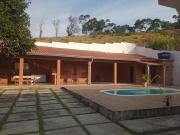 Chácara em Nazaré - Piscina, Churrasqueira e Natureza