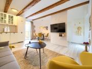 One-Bedroom Apartment With Terrace One-Bedroom Apartment With Terrace