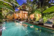 Villa Odil, Great Value 700m beach & 15m pool