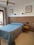 Torremar con parking, no turistico