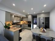 Floral Home 3 - 2nd floor maisonette!