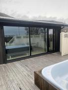 Laugarvatn Lakeview Apartment - Golden Circle