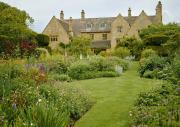 Pye Corner a Cotswold Manor with seasonal outdoor heated pool