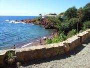 Maison charmante, pied dans leau